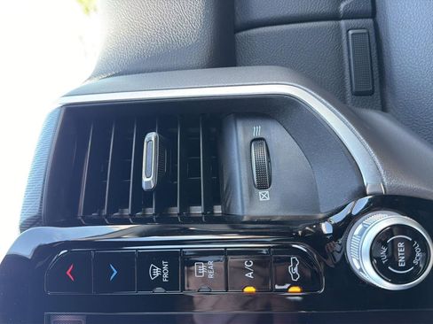 Used 2026 RAM 2500 Big Horn AWD/4WD image 22