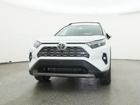 New 2025 Toyota RAV4 Limited image 31
