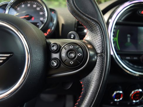 Used 2019 MINI Cooper Clubman S image 5