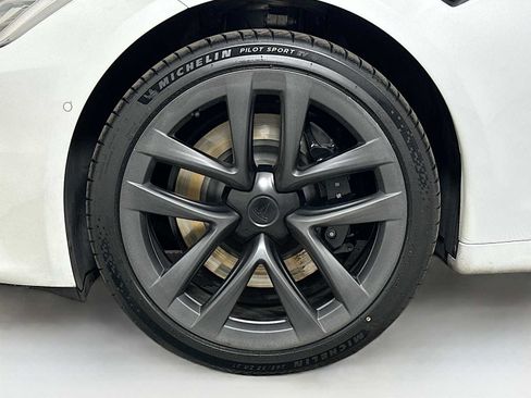 Used 2021 Tesla Model S Plaid AWD/4WD image 30