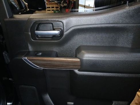 Used 2021 Chevrolet Silverado 1500 LT Trail Boss w/ Bed Protection Package image 50