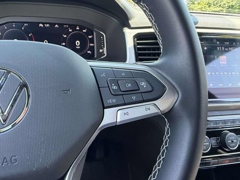 Used 2023 Volkswagen Atlas Cross Sport SE w/ Black Wheel Package AWD/4WD image 26