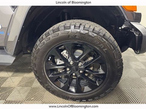 Used 2021 Jeep Wrangler Unlimited Sahara w/ Cold Weather Group image 14