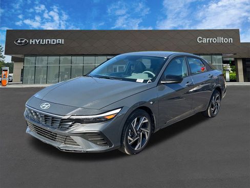 New 2025 Hyundai Elantra Sport image 1