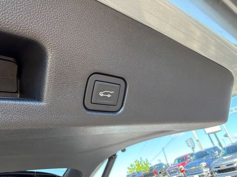 Certified 2024 Chevrolet Traverse RS w/ LPO, Floor Liner Package AWD/4WD image 25
