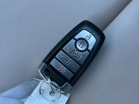 Used 2023 Ford Explorer XLT w/ Equipment Group 202A image 25