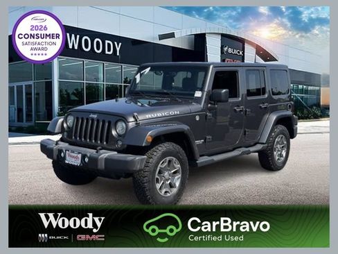 Used 2017 Jeep Wrangler Unlimited Rubicon w/ Connectivity Group AWD/4WD image 1