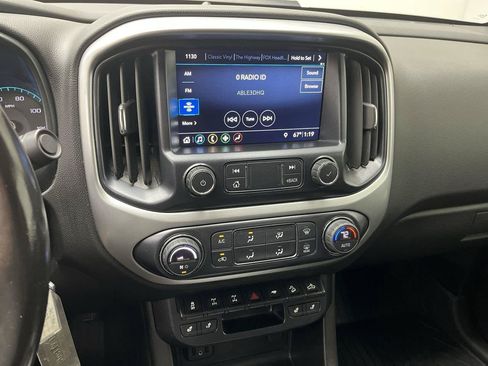 Certified 2019 Chevrolet Colorado ZR2 w/ ZR2 Dusk Special Edition AWD/4WD image 20