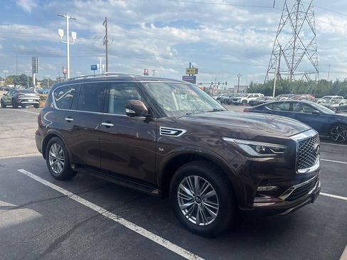 Used 2018 INFINITI QX80 4WD w/ Driver Assistance Package image 1