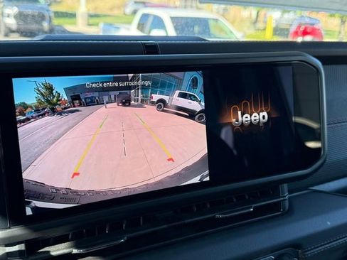 New 2025 Jeep Wrangler Unlimited Rubicon w/ Steel Bumper Group image 19