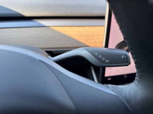 Used 2020 Tesla Model 3 Performance image 17