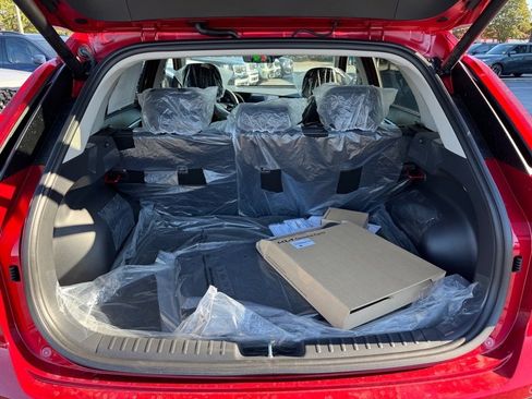 New 2026 Kia Niro SX image 7