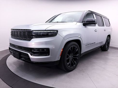 Used 2024 Jeep Grand Wagoneer L Series II w/ Quick Order Packagew 28T image 15