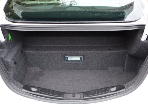 Used 2017 Ford Fusion Energi Titanium FWD image 14