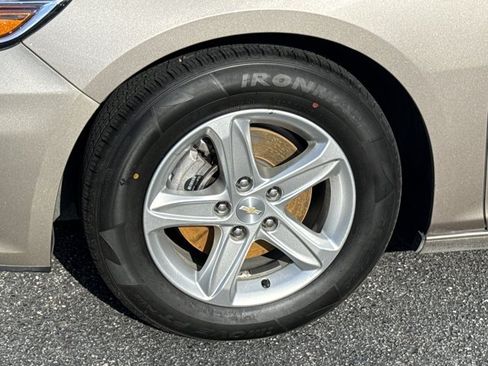 Used 2023 Chevrolet Malibu LT w/ Driver Confidence Package FWD image 14