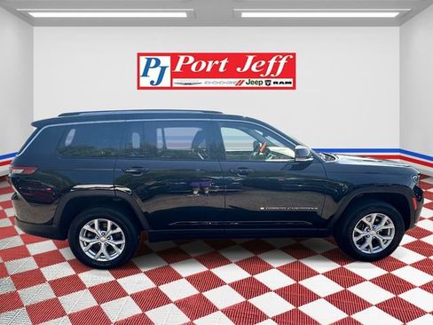Certified 2023 Jeep Grand Cherokee L Limited AWD/4WD image 3