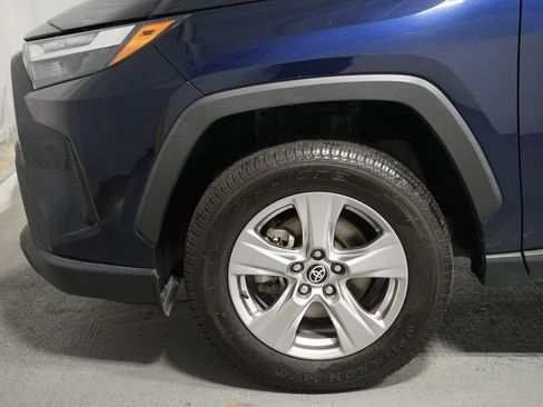 Certified 2022 Toyota RAV4 XLE image 5