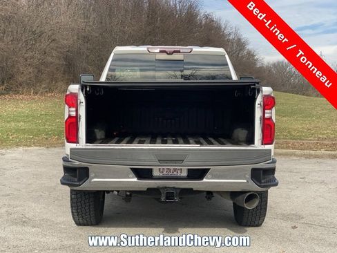 Used 2020 Chevrolet Silverado 2500 LTZ w/ LTZ Plus Package image 18