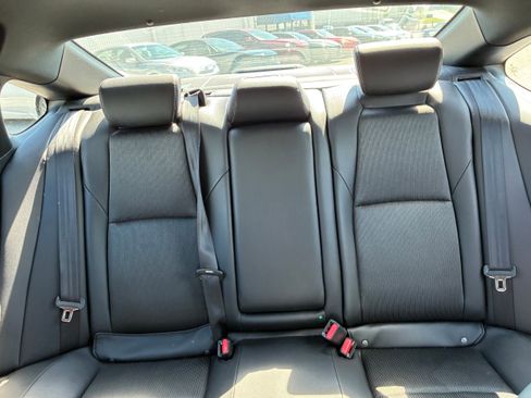 Used 2021 Honda Accord Sport image 21
