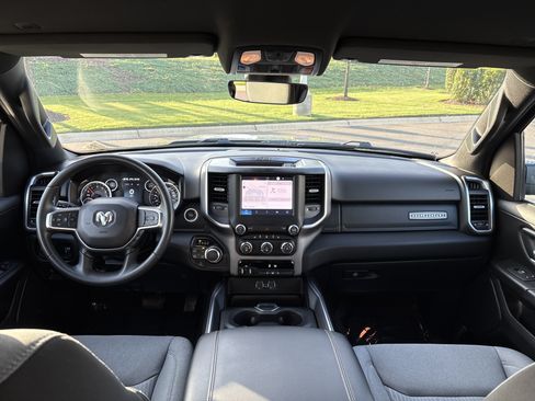 Used 2024 RAM 1500 Big Horn AWD/4WD image 19
