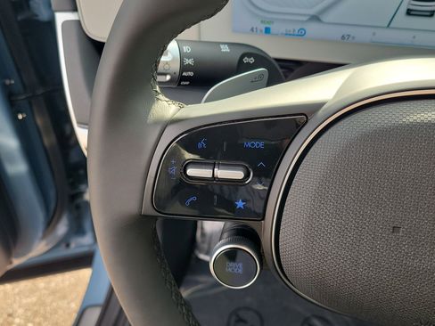 Certified 2023 Hyundai Ioniq 5 Limited w/ Cargo Package image 28