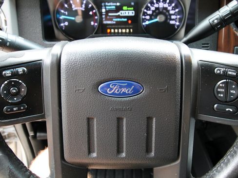 Used 2015 Ford F350 Lariat AWD/4WD image 28