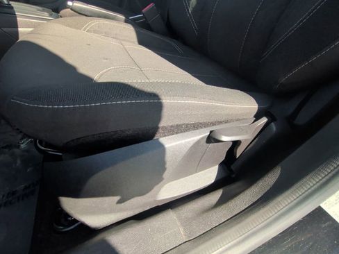 Used 2019 Ford Fiesta SE w/ Equipment Group 201A FWD image 13