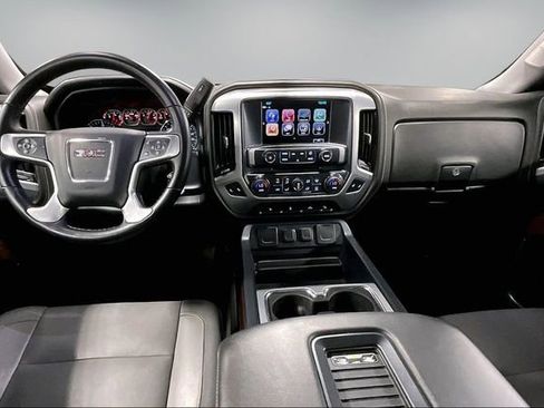 Used 2017 GMC Sierra 1500 SLT w/ Suspension Package, Off-Road AWD/4WD image 9