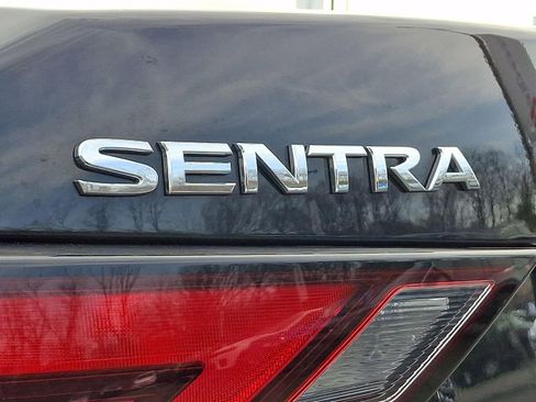 Used 2025 Nissan Sentra SV image 30