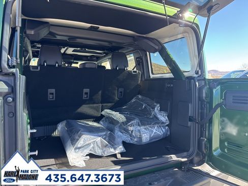 New 2025 Ford Bronco Badlands image 17