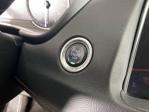 Used 2019 Cadillac XT4 Premium Luxury image 20