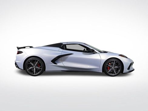 Used 2021 Chevrolet Corvette Stingray Preferred Conv w/ Z51 Performance Package RWD image 6