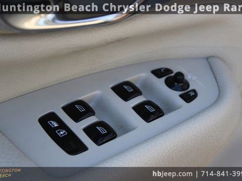 Used 2021 Volvo XC90 T8 Inscription Expression w/ Protection Package Premier image 11