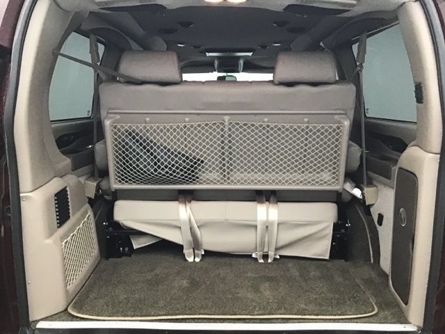 Used 2023 Chevrolet Express 2500 RWD image 7