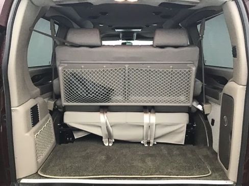 Used 2023 Chevrolet Express 2500 image 7