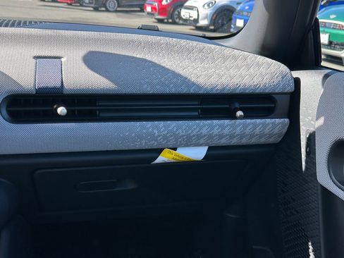 Used 2025 MINI Cooper S image 24