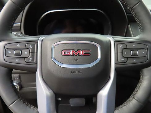 Used 2024 GMC Yukon SLT w/ SLT Luxury Package AWD/4WD image 60