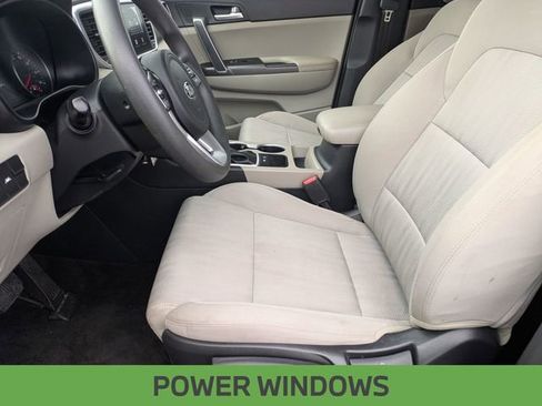 Used 2021 Kia Sportage LX image 15