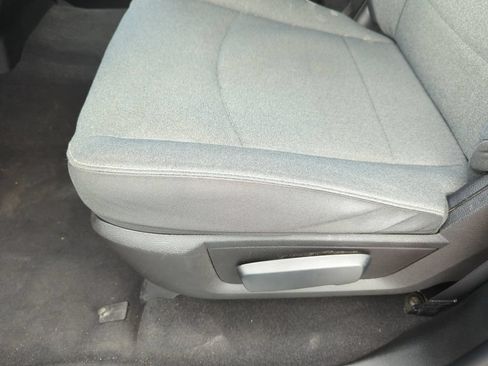 Used 2024 RAM 1500 Warlock AWD/4WD image 35