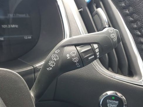 Used 2020 Ford Edge Titanium AWD/4WD image 23