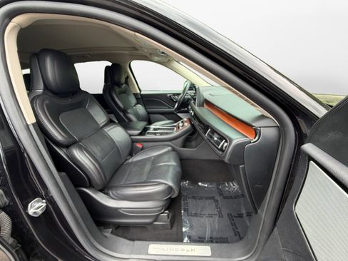 Used 2020 Lincoln Aviator Reserve w/ Equipment Group 202A AWD/4WD image 15