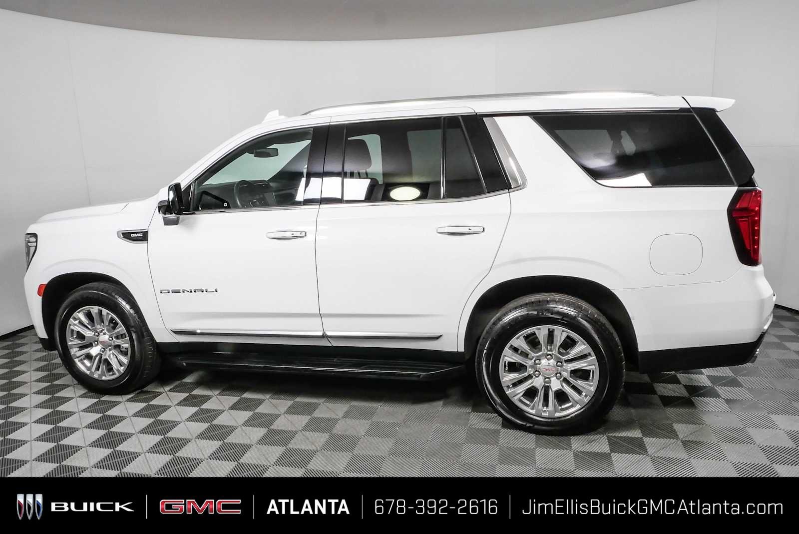 Certified 2023 GMC Yukon Denali AWD/4WD image 29