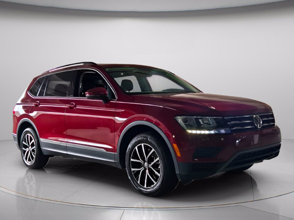 Certified 2021 Volkswagen Tiguan SE w/ Panoramic Sunroof Package FWD image 8