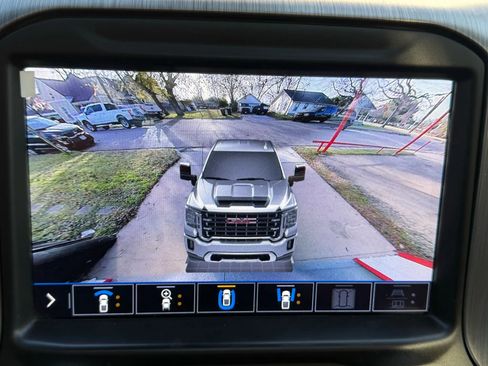 Used 2020 GMC Sierra 3500 Denali w/ Denali Ultimate Package image 25