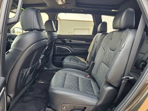 Used 2023 Kia Telluride SX X-Line AWD/4WD image 14