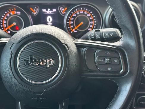Used 2019 Jeep Wrangler Unlimited Sport S image 22