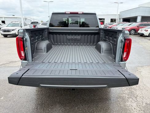 New 2026 GMC Sierra 1500 SLT w/ SLT Premium Plus Package AWD/4WD image 24