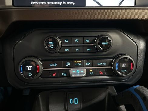 Used 2023 Ford Bronco Outer Banks image 21