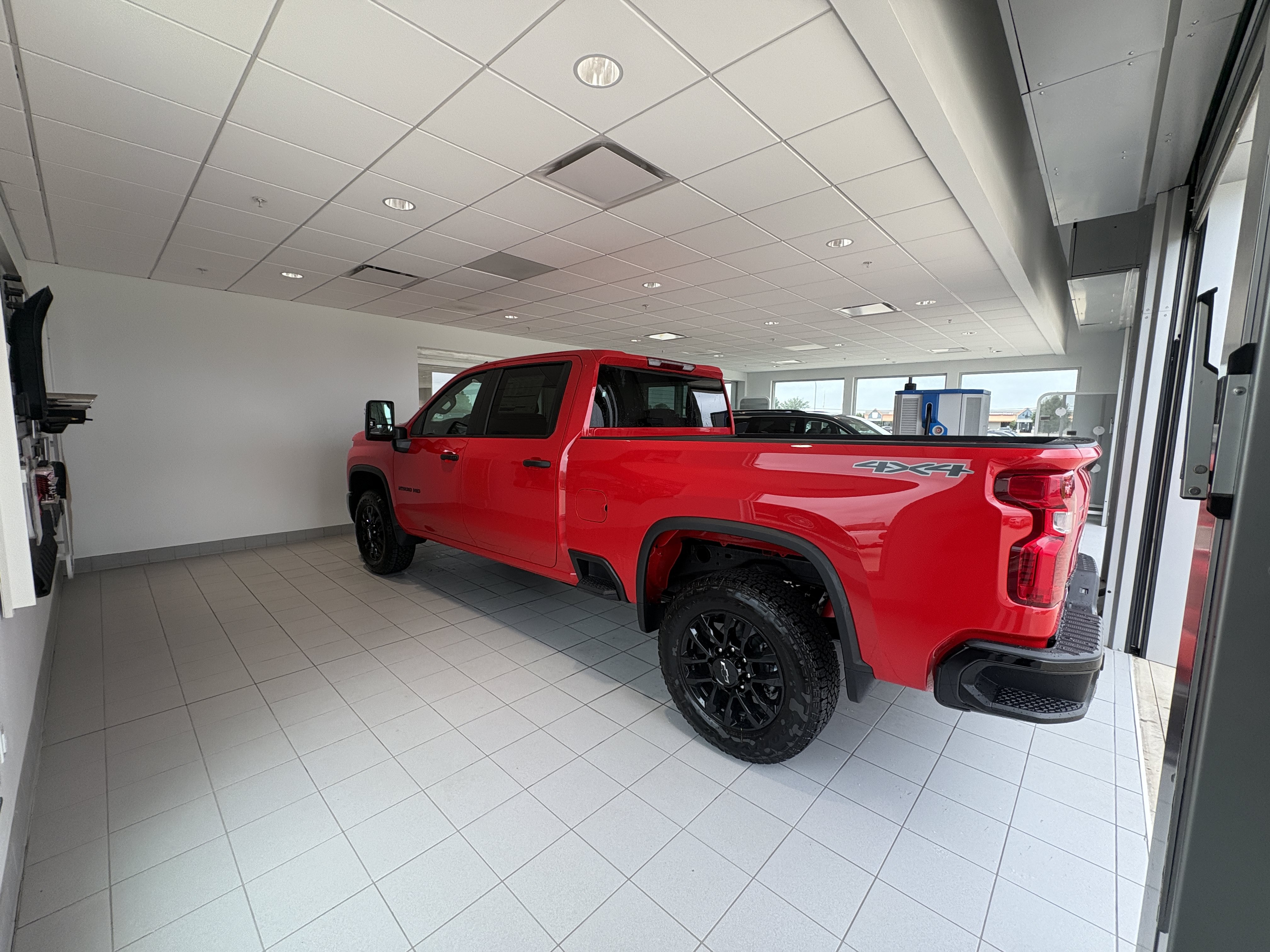 New 2026 Chevrolet Silverado 2500 Custom w/ Custom Value Package AWD/4WD image 6