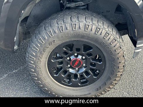 Used 2022 Toyota Tacoma SR5 image 12